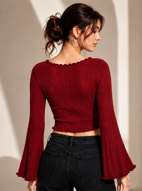 V-NECK NOTCHED
FLARED SLEEVE TOP
