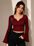 V-NECK NOTCHED
FLARED SLEEVE TOP